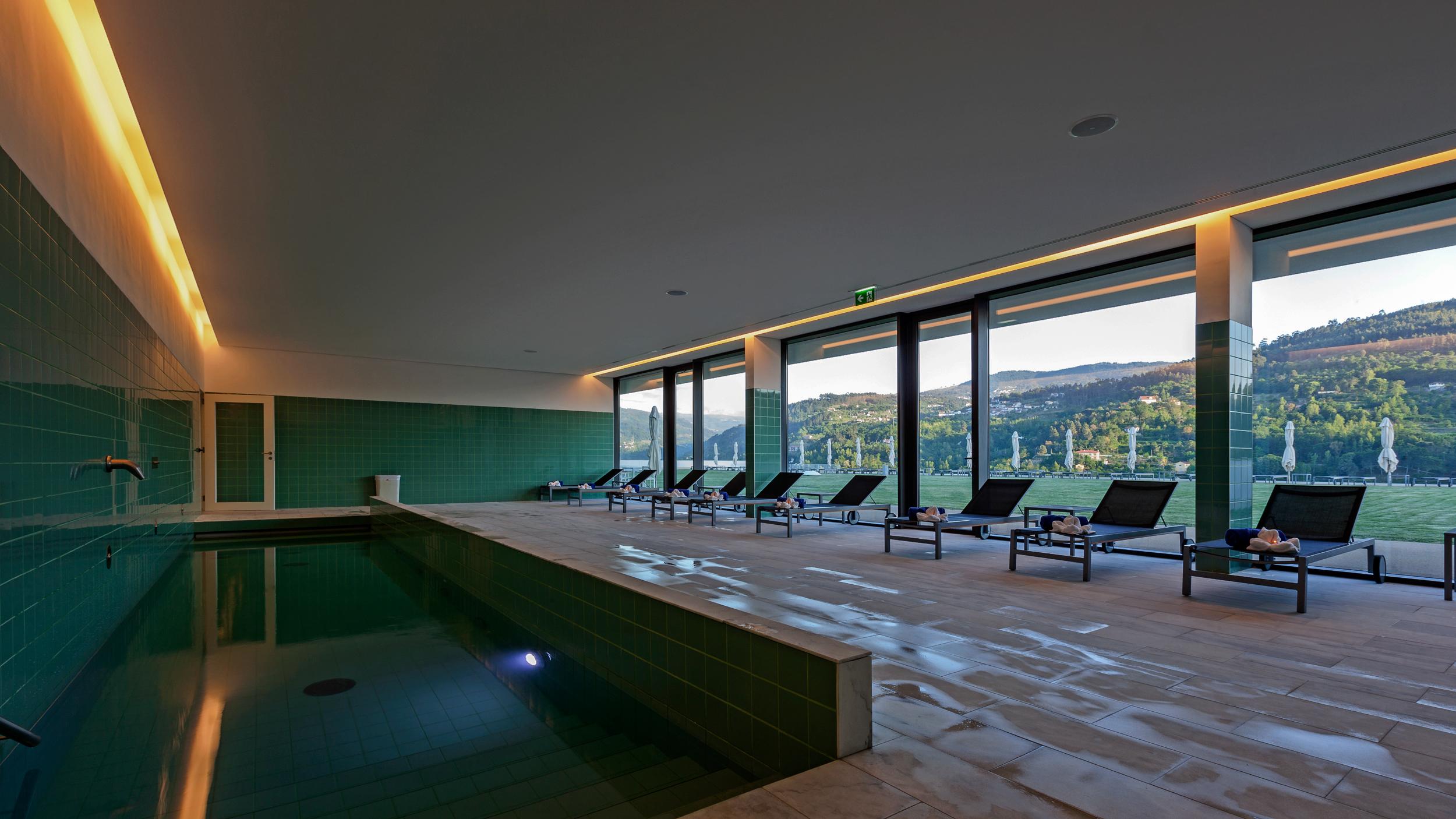 Douro Royal Valley Hotel & Spa Рибадору Экстерьер фото The Spa at The Lodge at Loch Ness