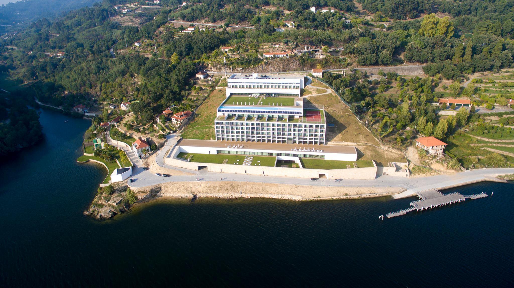 Douro Royal Valley Hotel & Spa Рибадору Экстерьер фото Aerial view of the hotel