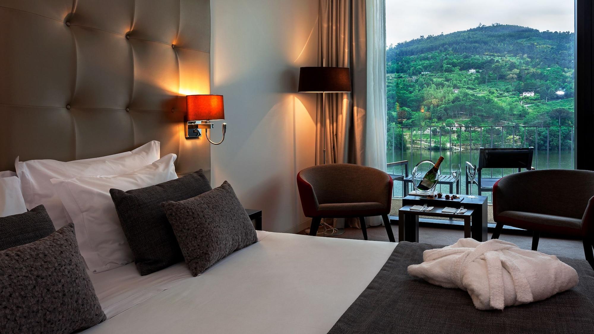Douro Royal Valley Hotel & Spa Рибадору Экстерьер фото Deluxe room